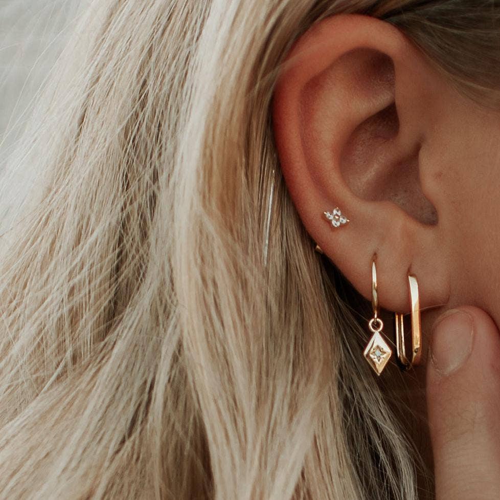 Avery Hoops