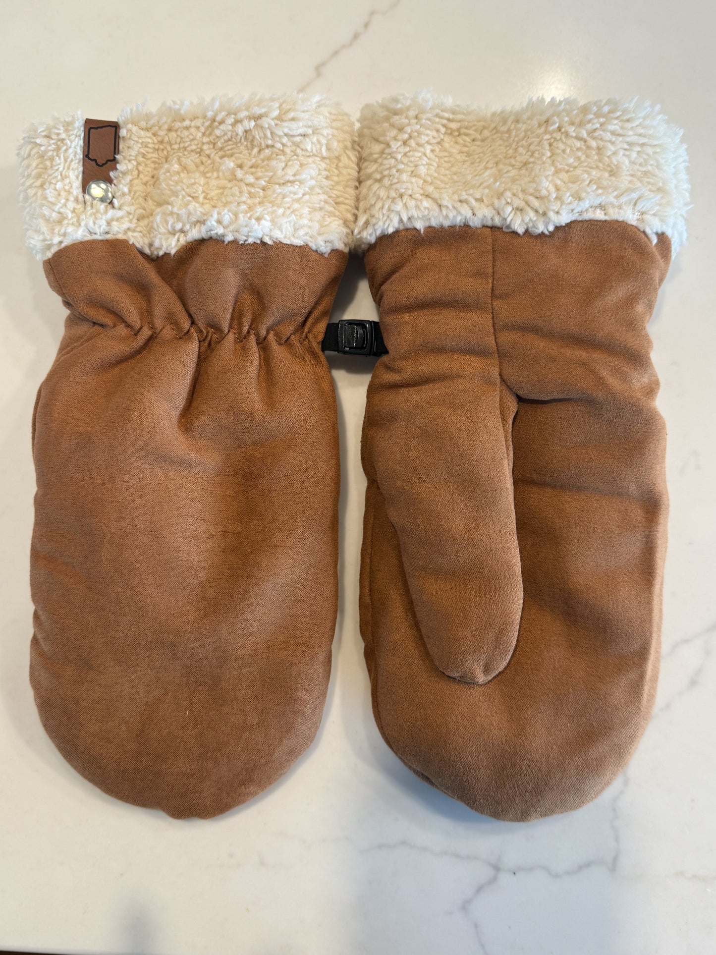 Iowa Mittens