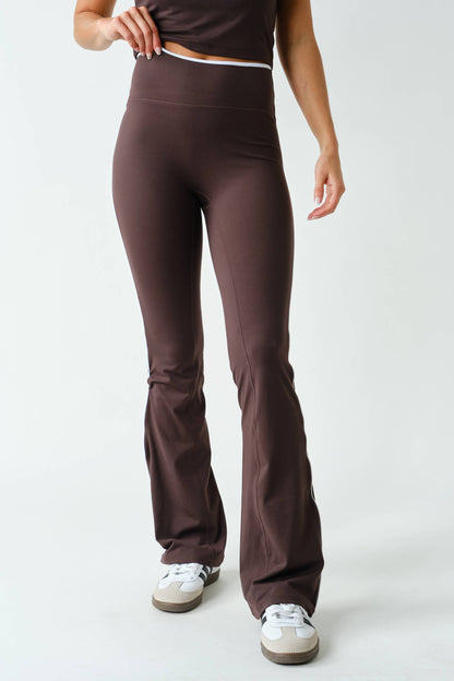 Venice Contrast-Piping Flare Pants