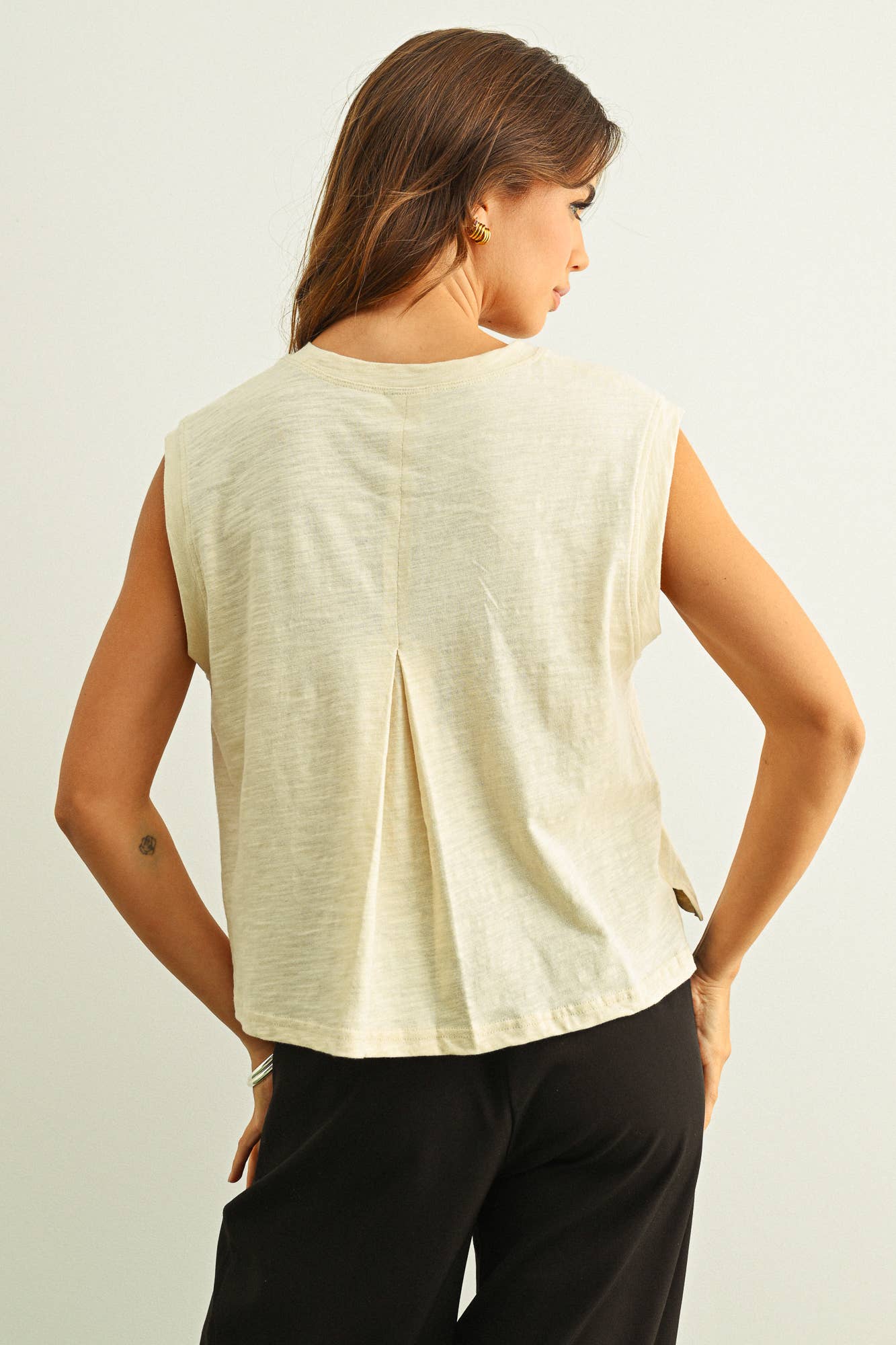 Round Neck Slub Top