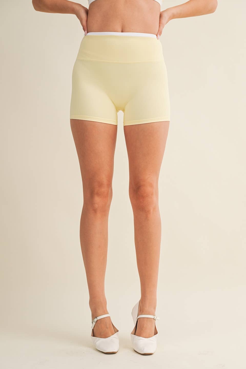 Contrast Binding Biker Shorts