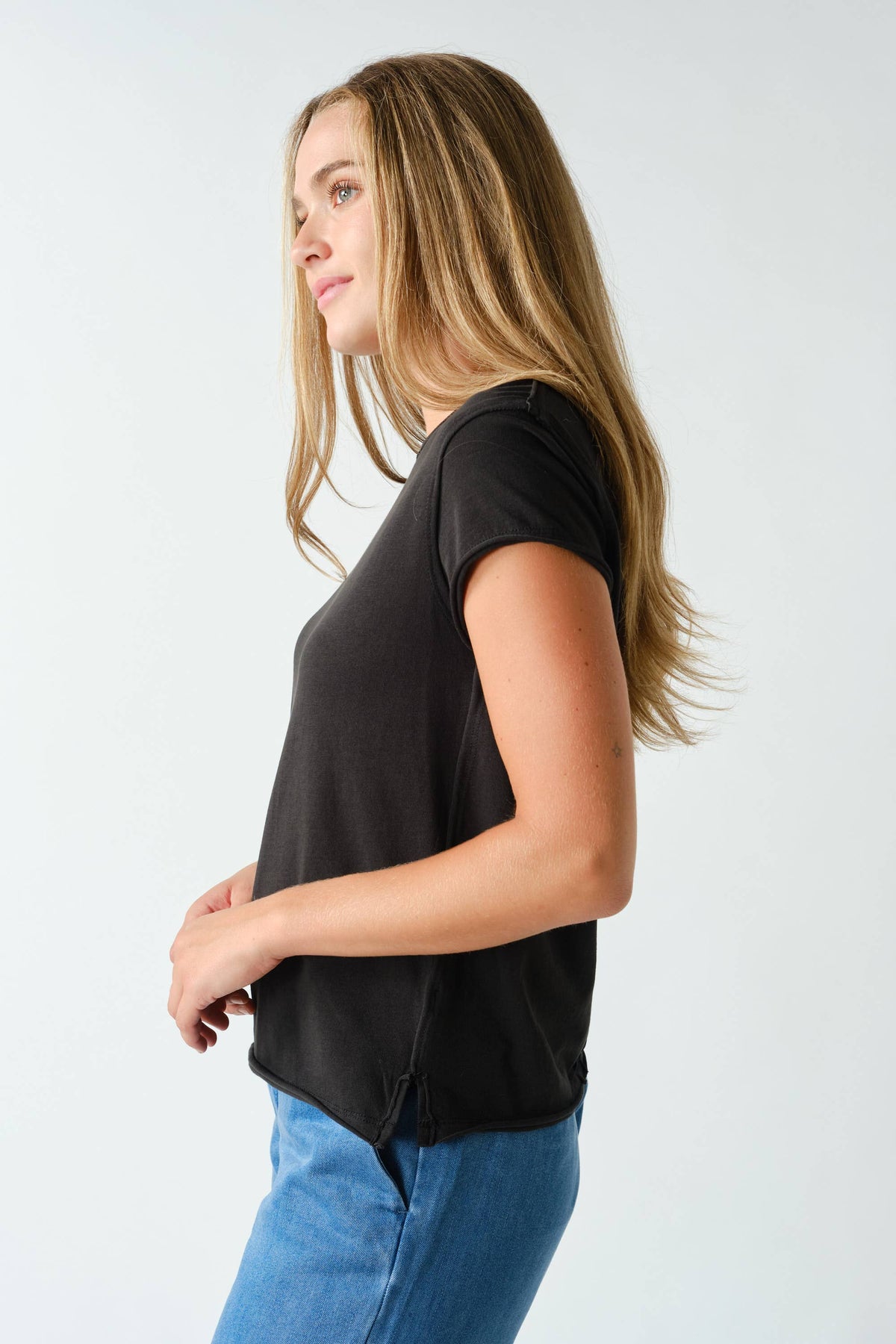 Raw-Edge Cap Sleeve Tee