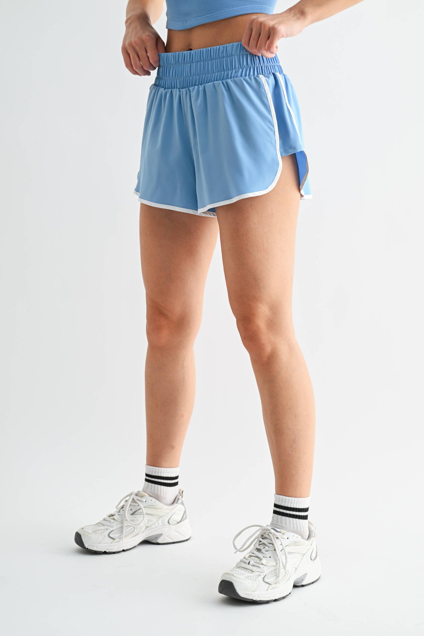 Circuit Bound Active Dolphin Shorts