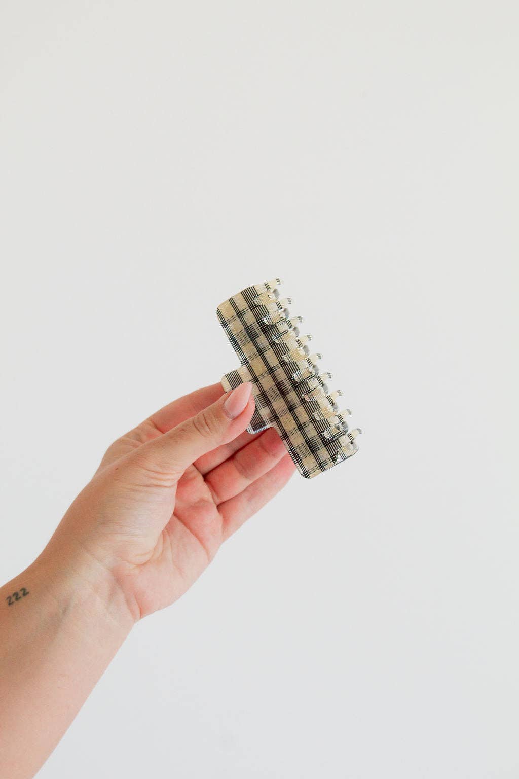 The Gingham Edit Claw Clip