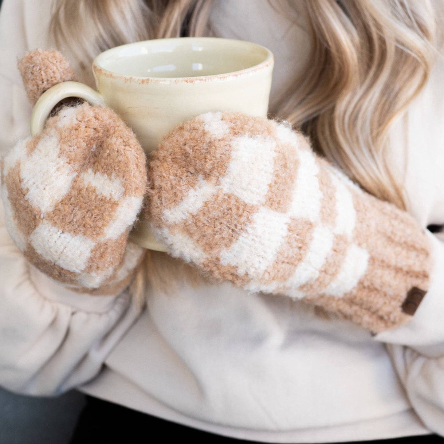 Checkered Mittens