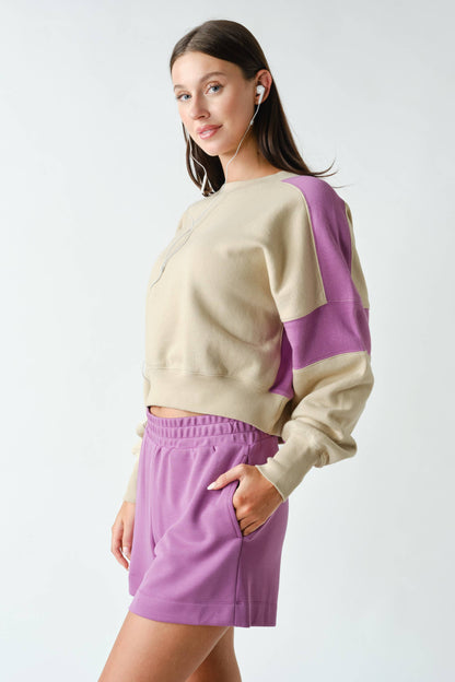 Contrast Edge Cropped Sweatshirt