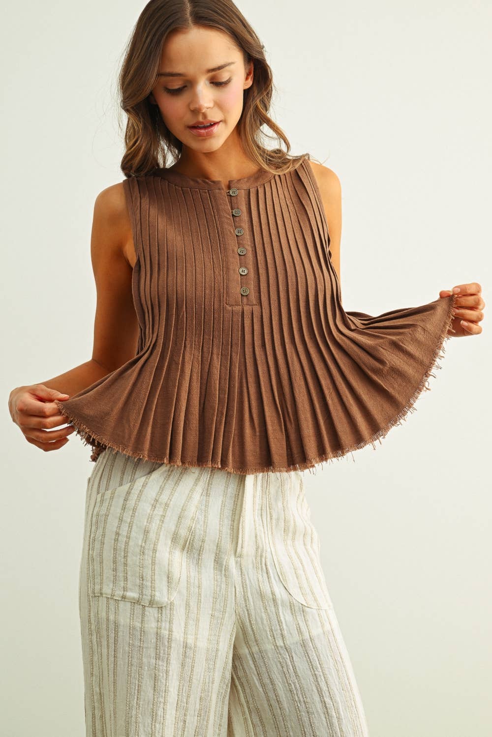 Pleated Tank