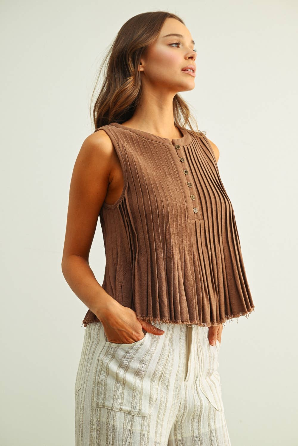 Pleated Tank