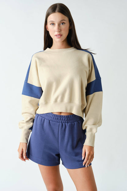 Contrast Edge Cropped Sweatshirt