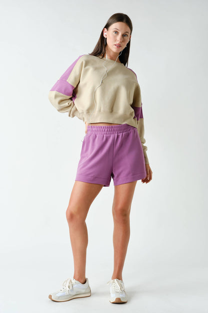 Contrast Edge Cropped Sweatshirt