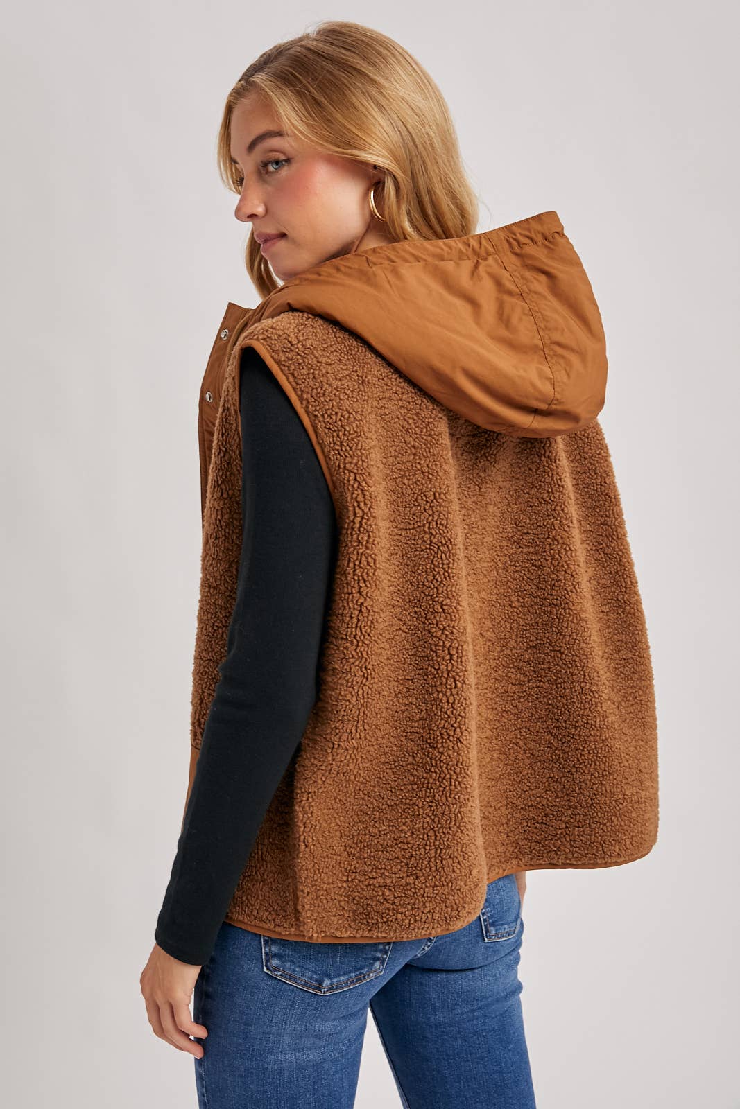 Sherpa Hooded Vest