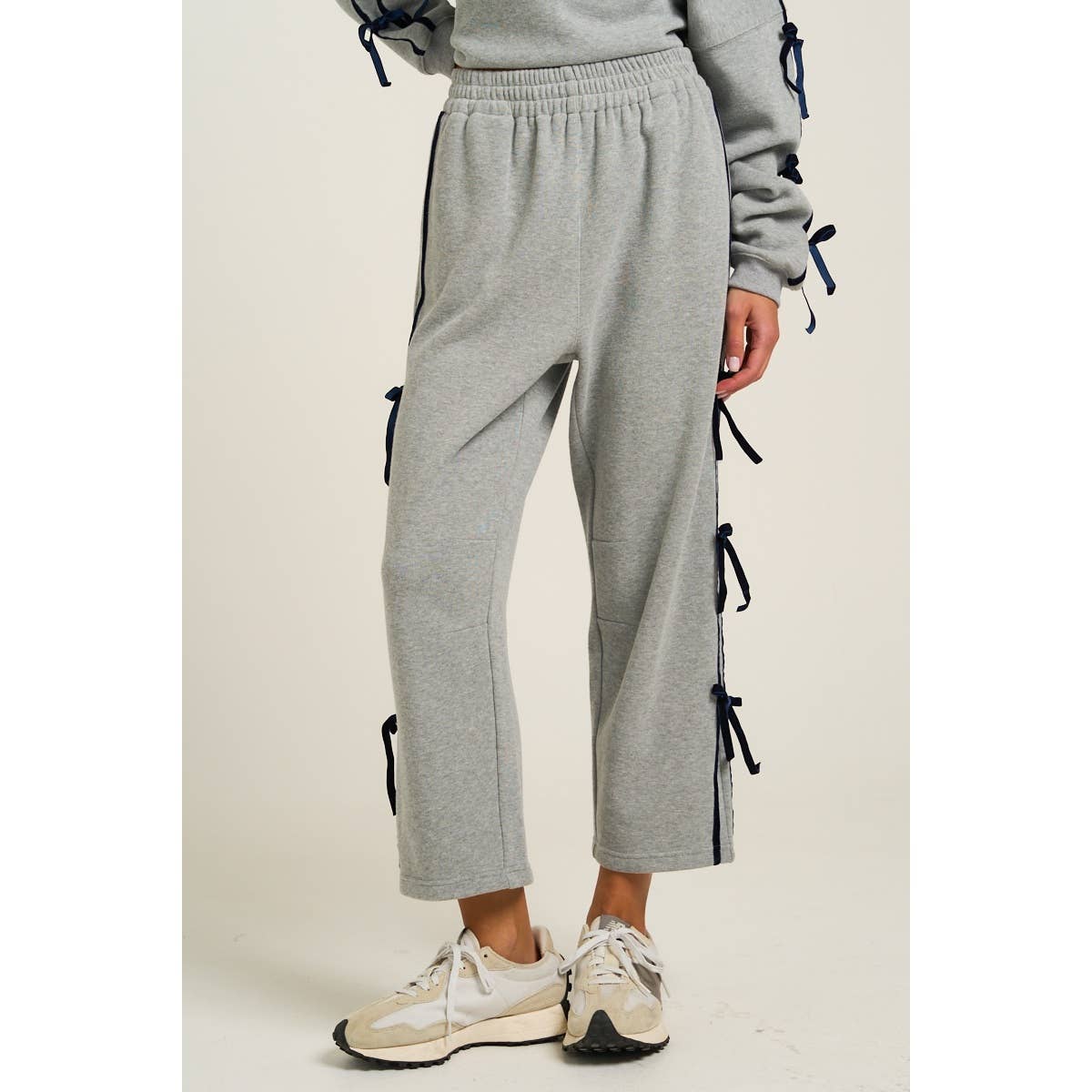 Bow Side Trim Pants