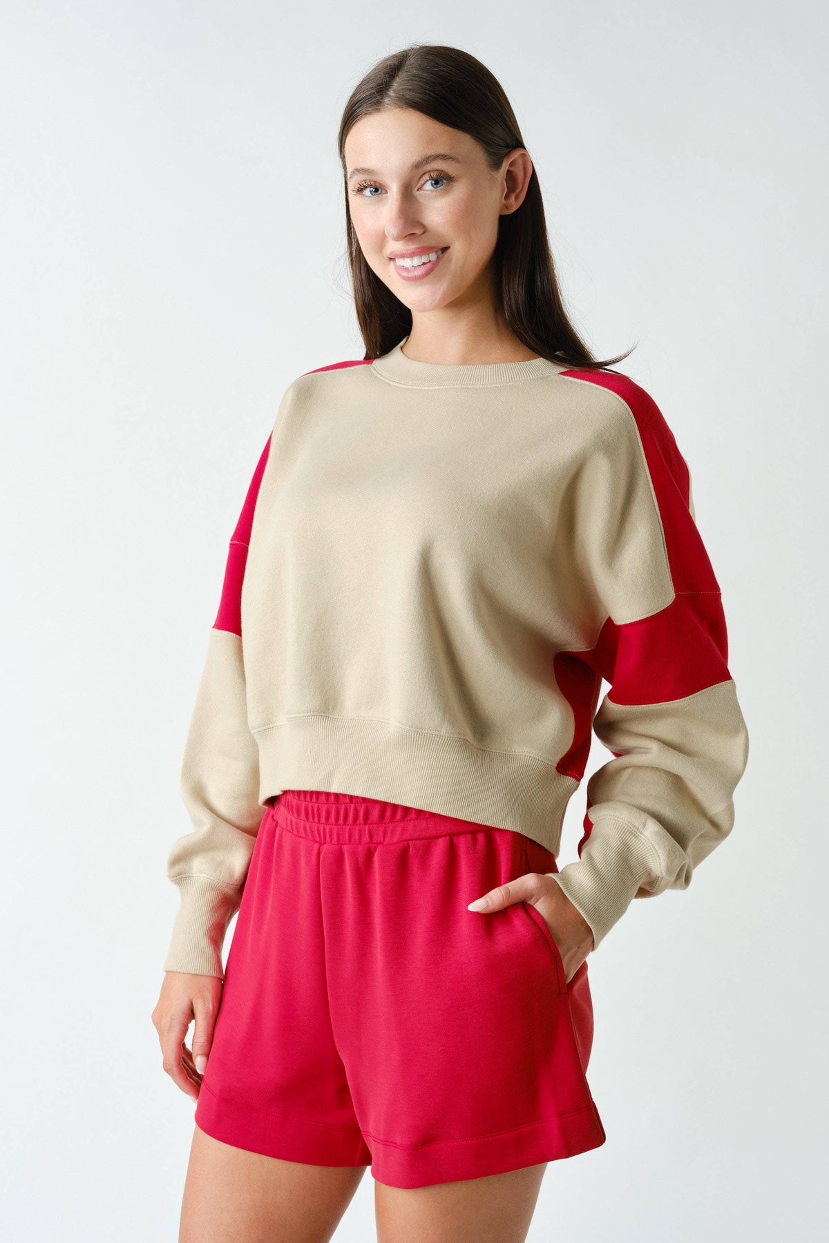 Contrast Edge Cropped Sweatshirt